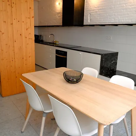 Homenfun Hospital Clinic L Apartment
